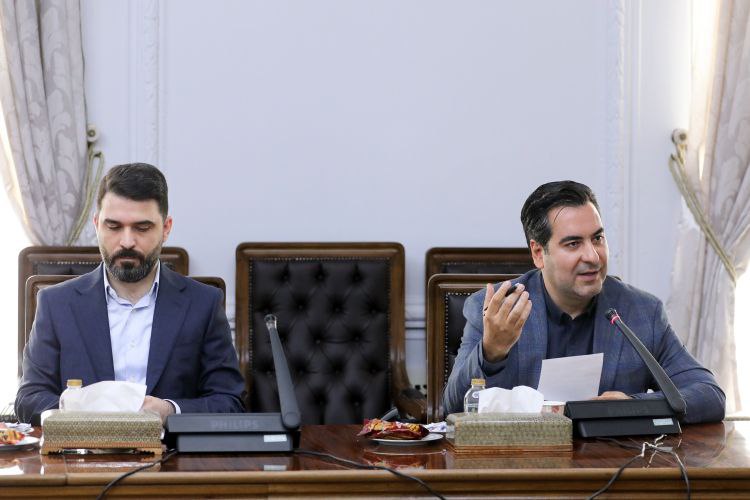 عکس/ افتتاح فاز اول طرح جمع‌آوری گازهای همراه مناطق نفتی جنوب استان ایلام