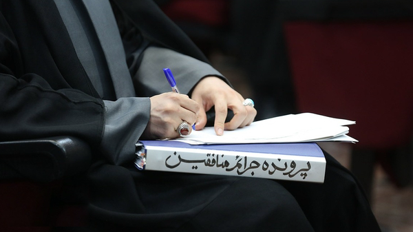 اعتراف صهیونیست‌ها به صحت اسناد ارتباط منافقین و موساد 