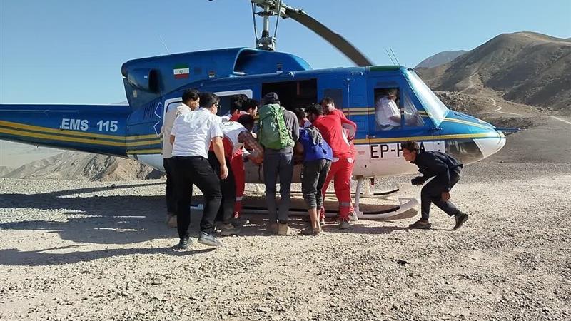 جزییات حادثه ریزش کوه/ موضوع پایگاه بالگردی شرق کرمان داغ شد