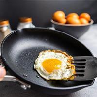 ساخت جایگزینی ایمن‌تر از تفلون برای ظروف آشپزی