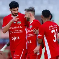 آزمون و غندی‌پور نه، عزت‌اللهی در زمین