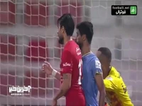 کارت زرد رضا غندی‌پور در اولین بازی برای شباب الاهلی در لیگ امارات