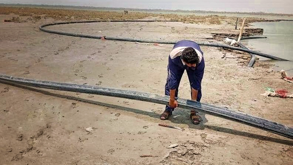 انهدام خطوط لوله ۳ کیلومتری انتقال سوخت قاچاق در میناب