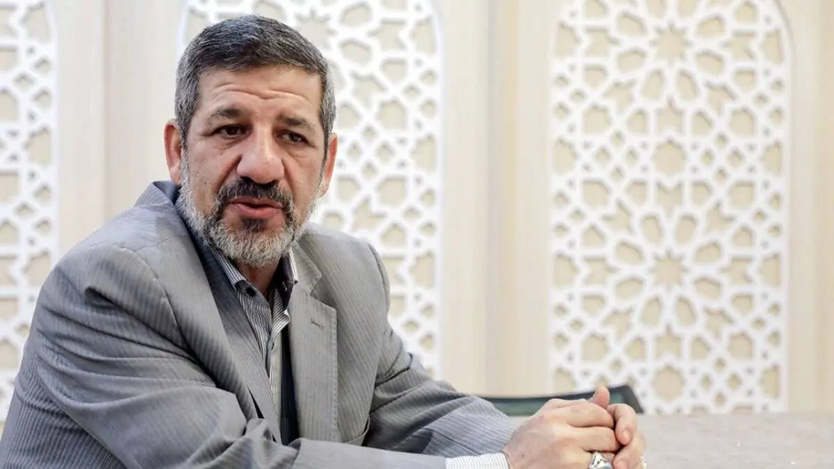 فعال اصولگرا: کشور در شرایطی نیست که با بنیصدرسازی رقیب را از صحنه بیرون کنیم
