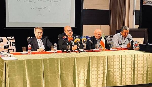 رئیس فدراسیون بدمینتون: به دنبال مدال در جام خزر هستیم