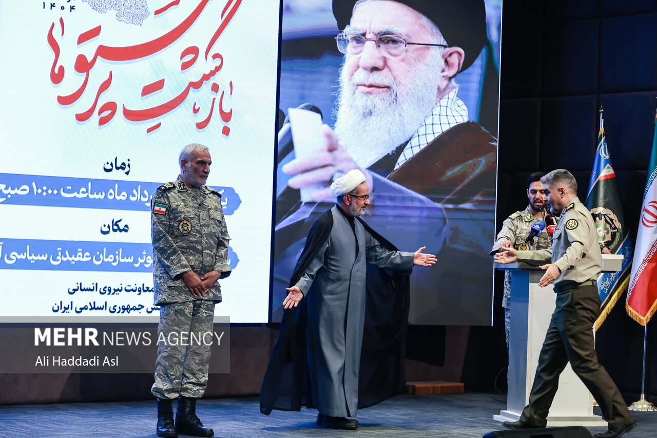 مراسم «بازگشت پرستوها»