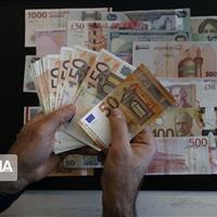 کشف ۱۳۸ میلیارد ارز قاچاق و ۲ میلیون دینار تقلبی در ایام اربعین