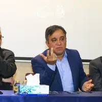 استقلال روی نوار سقوط مدیریتی