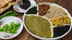 کشک بادمجان مناسب وقتایی که از غذای تکراری خسته ای!