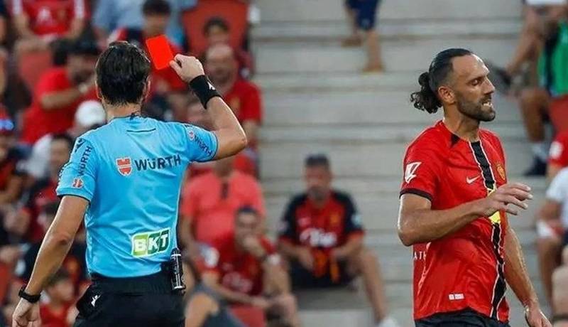 انتشار فایل صوتی صحنه جنجالآفرین اولین بازی فصل بارسلونا