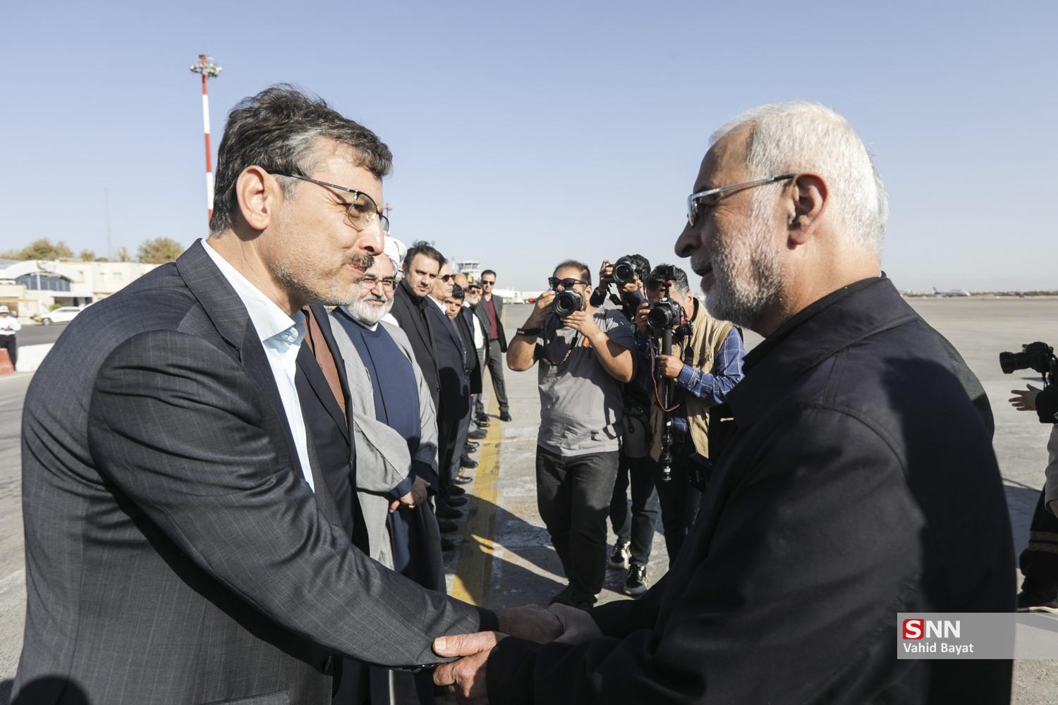 عکس/ سفر وزیر کشور به مشهد مقدس 
