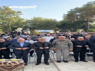 نواختن سرود ملی ایران در‌ مراسم تشییع پیکر استاد فرشچیان