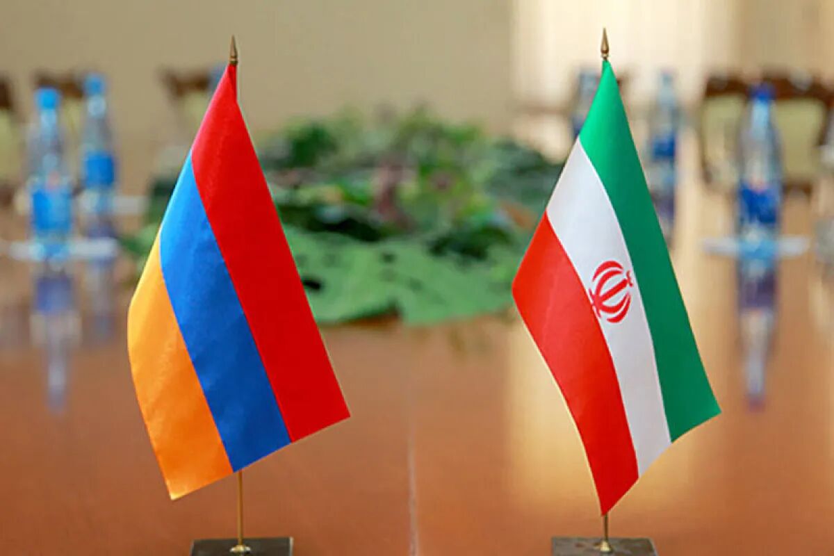 نماینده ارامنه جنوب کشور: مرز ایران و ارمنستان نباید مسدود شود