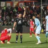 درخواست داور بازی پرسپولیس: کمتر اعتراض کنید