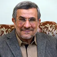 یک تحلیلگر: احمدی نژاد خودش را برای روز صفر آماده کرده است
