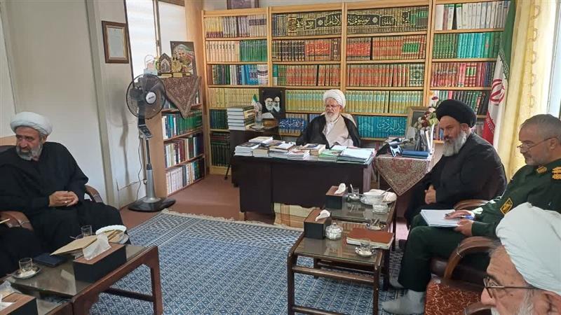 امام جمعه یزد: مساجد به محور وحدت و سنگر مقاومت تبدیل شود