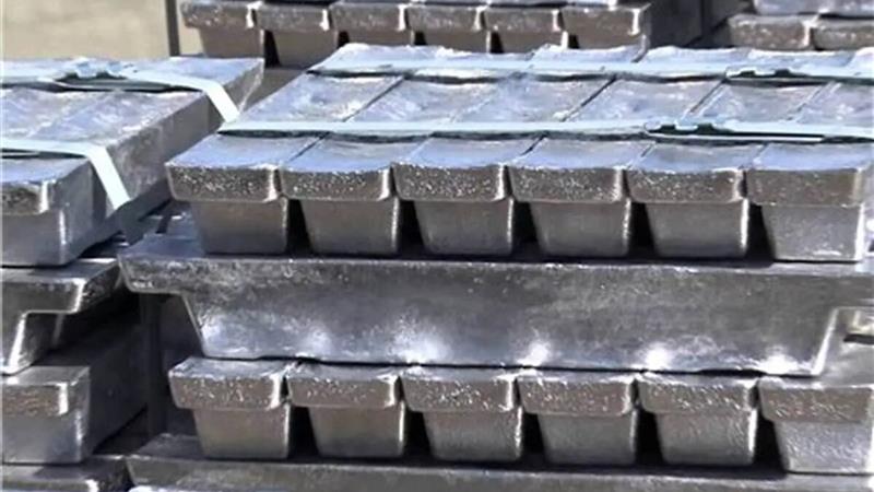 ۷۰ درصد صادرات استان زنجان از صنعت سرب و روی است