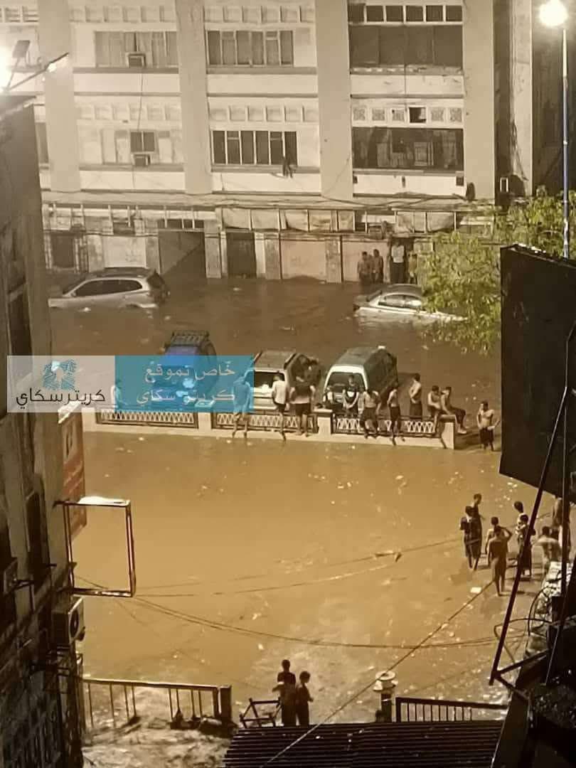بارش شدید باران و جاری شدن سیل در عدن یمن