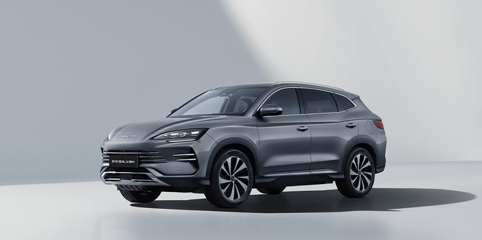 چالش BYD SUV تازه برای تسلا؛ با سکوی پرواز پهپاد روی سقف