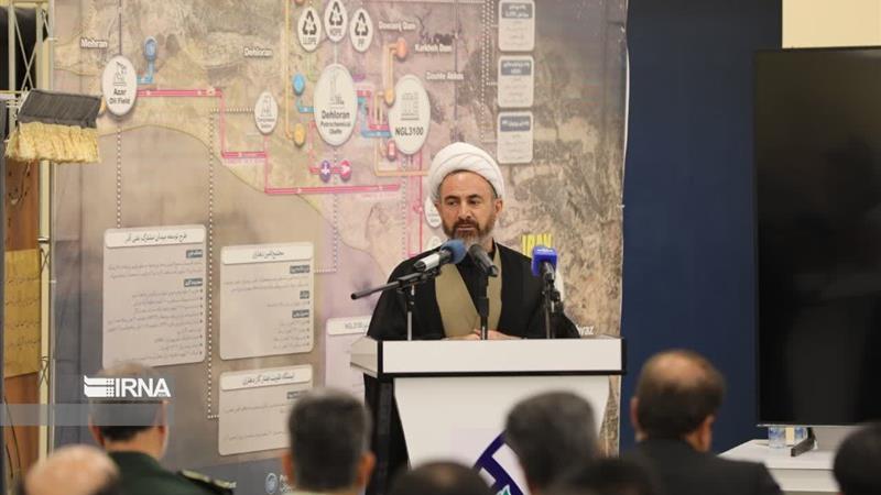 امام جمعه ایلام: مسئولیت آموزش و پرورش در تربیت نسل آیندهساز سنگین است