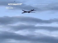 آتش گرفتن وحشتناک موتور هواپیمای بوئینگ در آسمان یونان