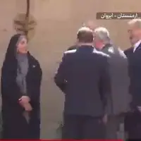 پزشکیان، فرزانه صادق را به عنوان وزیر اقتصاد به پاشینیان معرفی کرد! 