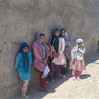 چشم در چشم کودکان مرزنشین، پشت دیوار رویاها