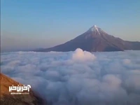 نمایی زیبا از قله دماوند