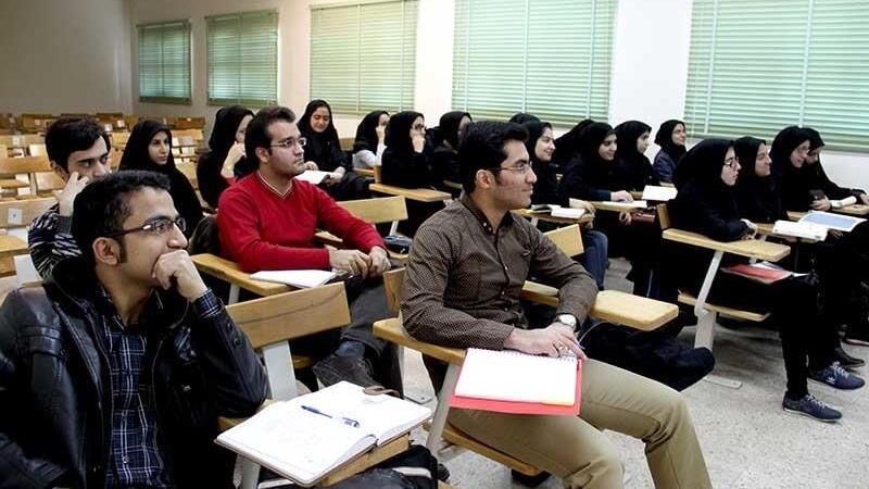 رسالت دانشگاه، ارتباط آموزش و بازار کار است