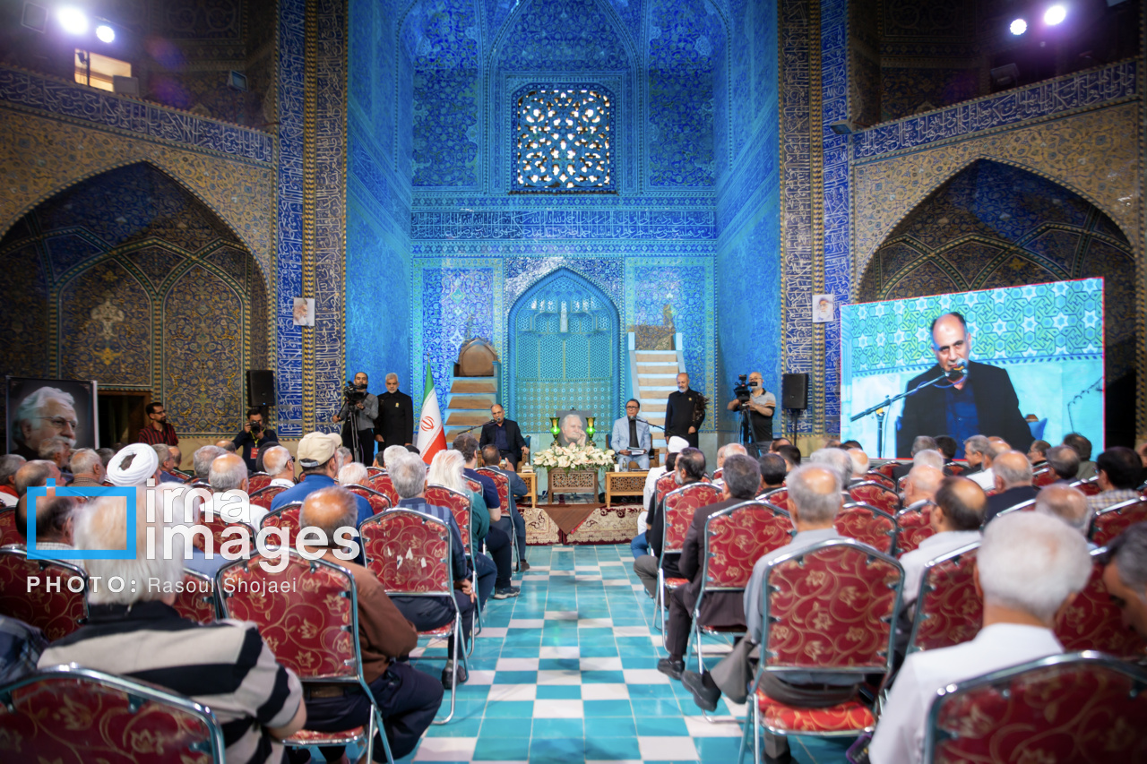عکس/ بزرگداشت استاد «محمود فرشچیان »