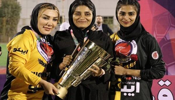 اوضاع نگران‌کننده تیم فوتبال بانوان خاتون و انفعال مدیران باشگاه