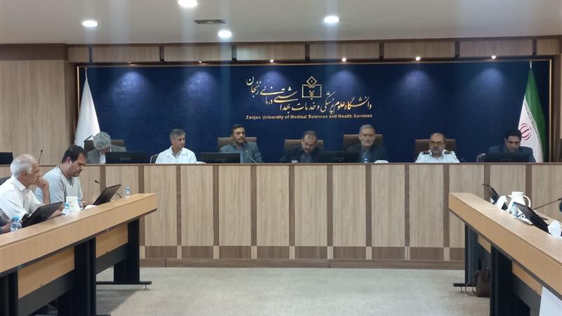 دانشگاه علوم پزشکی زنجان هشت هزار و ۵۰۰ میلیارد ریال از بیمه‌ها طلبکار است