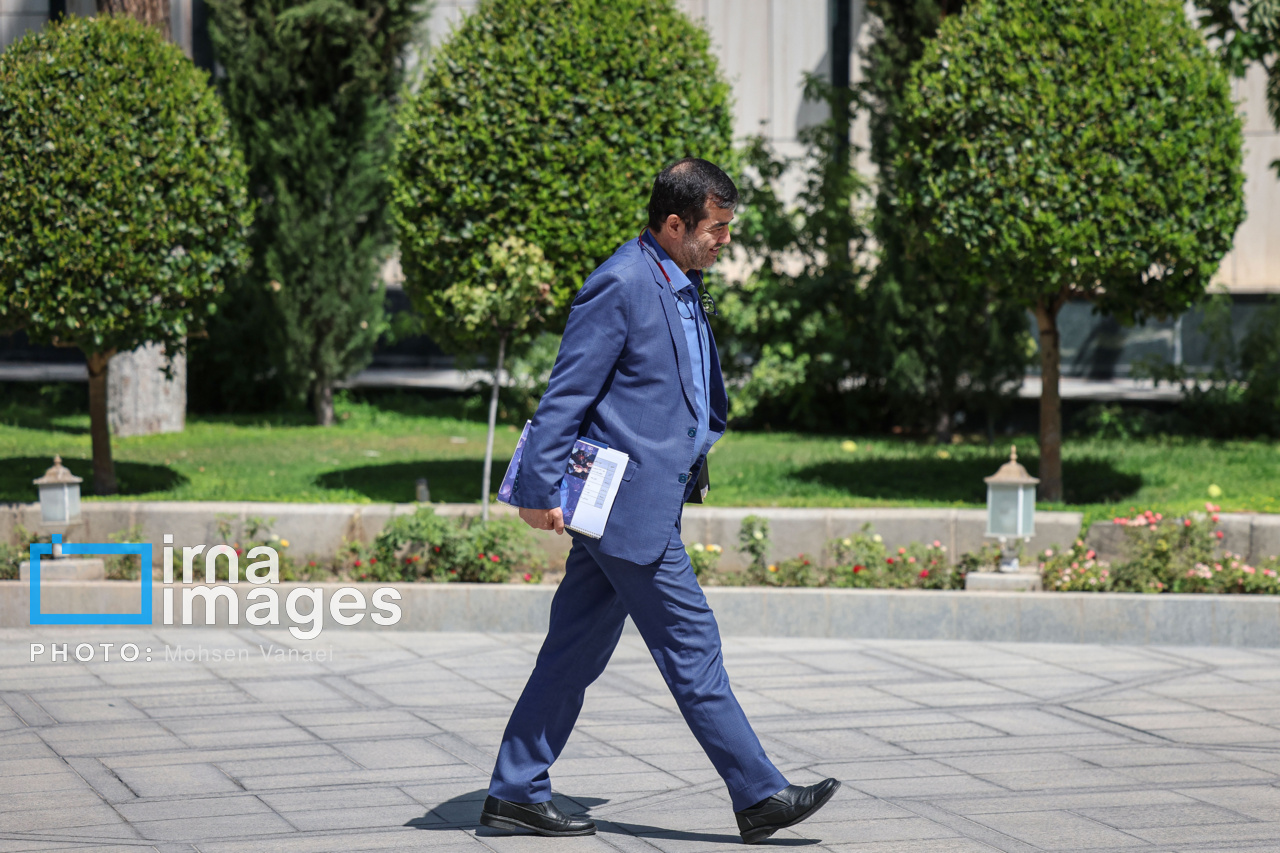 عکس/ اعضای هیأت دولت در جمع خبرنگاران