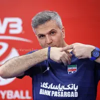 سرمربی ایران ژست قهرمانی گرفت