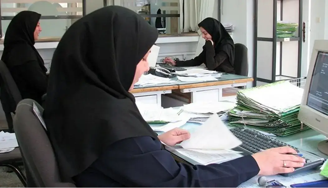 رئیس سازمان اداری: ساعت کاری ادارات تا ۱۵ شهریور تغییر نمی‌کند