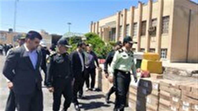 کشف محموله ۱۵ میلیاردی قاچاق در ایست و بازرسی شهید مدنی مهریز