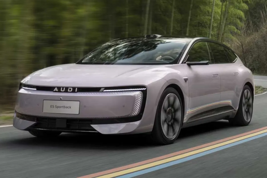 عرضه آئودی E5 اسپرت‌بک، اولین محصول برند AUDI با قیمت ۳۳ هزار دلار