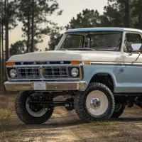 بازتولید فورد F150 دهه ۷۰ با پیشرانه V8 مدرن موستانگ و ۴۶۰ اسب بخار