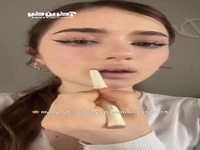 با این ترفند رژلب دخترونه بزن