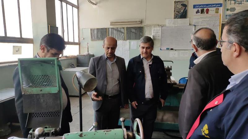 فعالیت ۸۴۹ هنرستان جوار صنعت در کشور