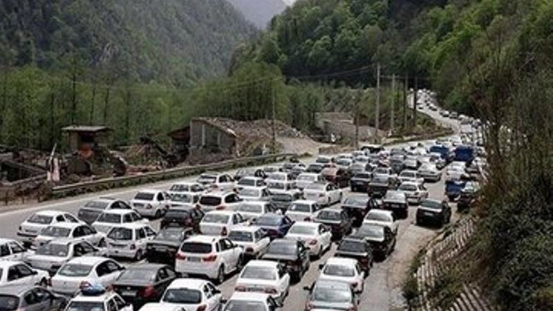ترافیک سنگین در آزادراه تهران - شمال / رانندگان عجله نکنند