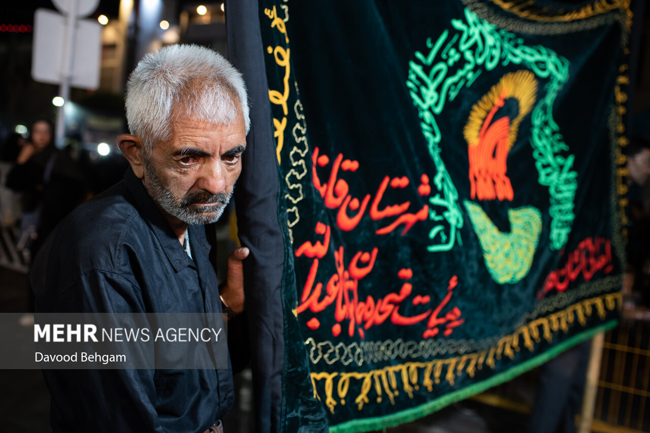 عکس/ عزاداری شب رحلت پیامبر(ص) و شهادت امام حسن(ع) در مشهد