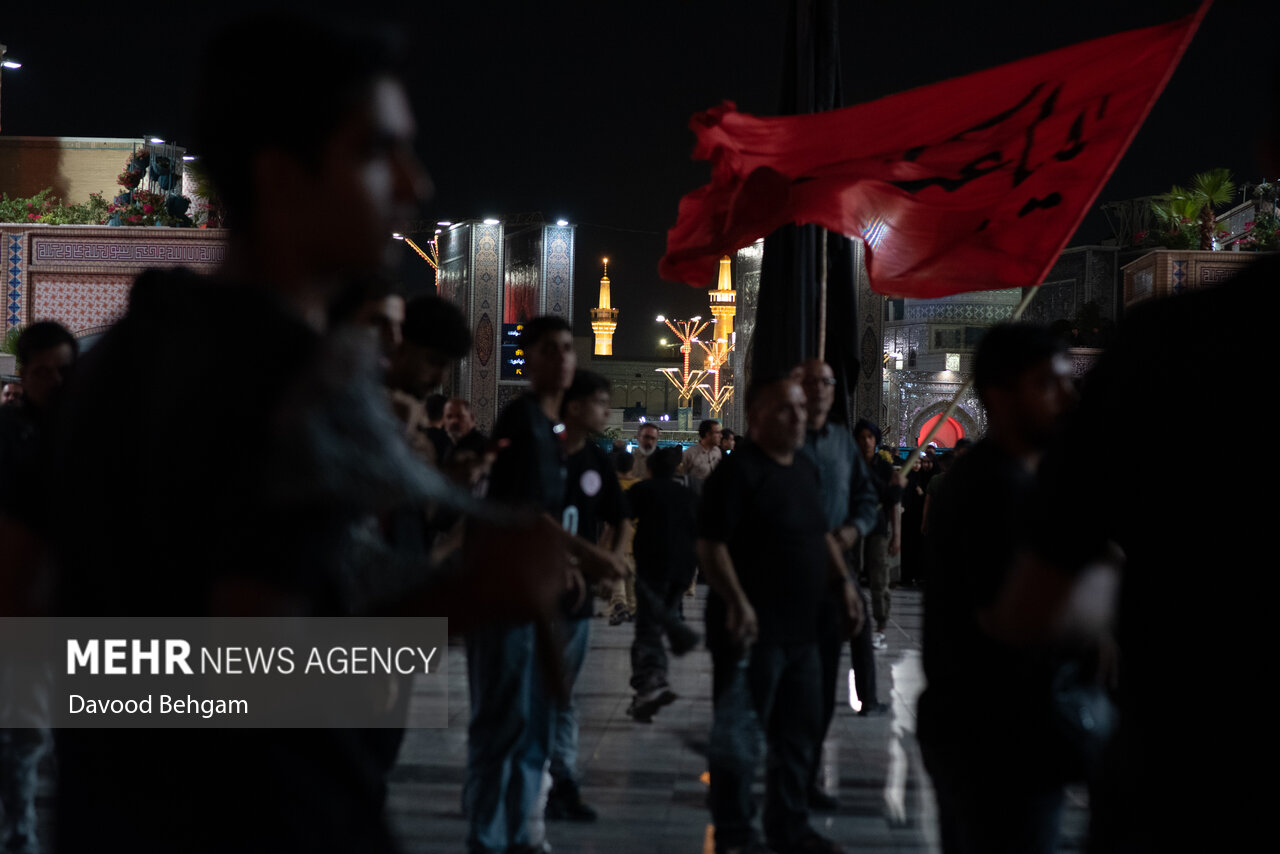 عکس/ عزاداری شب رحلت پیامبر(ص) و شهادت امام حسن(ع) در مشهد