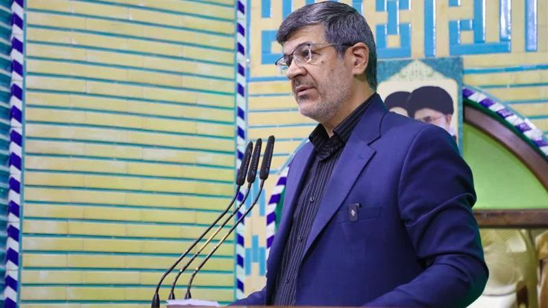 استاندار یزد: ظرفیت تولید برق خورشیدی استان سه هزار مگاوات افزایش مییابد