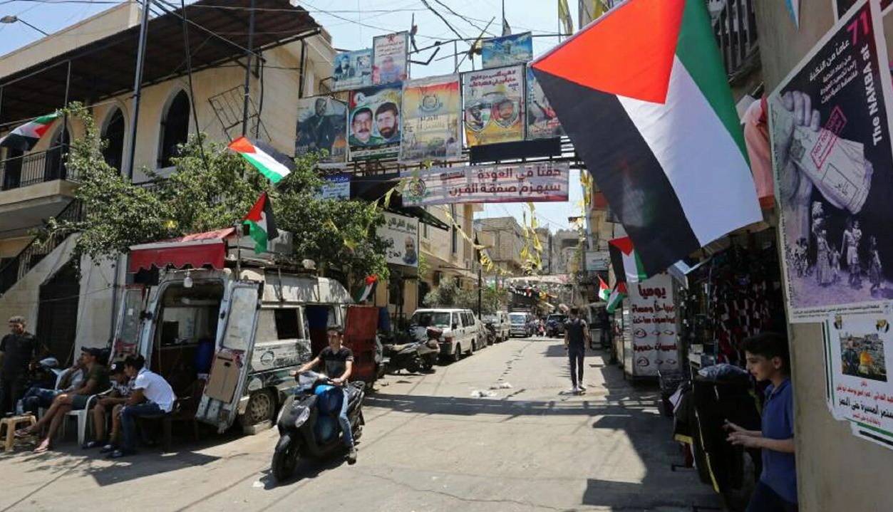 روزنامه لبنانی: خلع سلاح مقاومت در اردوگاه‌های فلسطینی درون لبنان آغاز شد