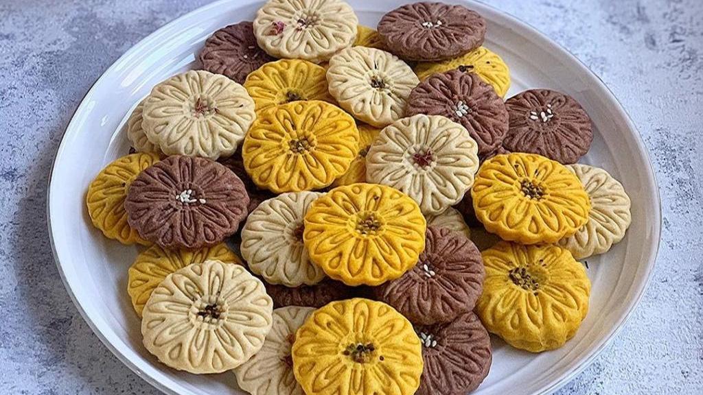 یک شیرینی سنتی خوش طعم؛ کلمپه کرمانی