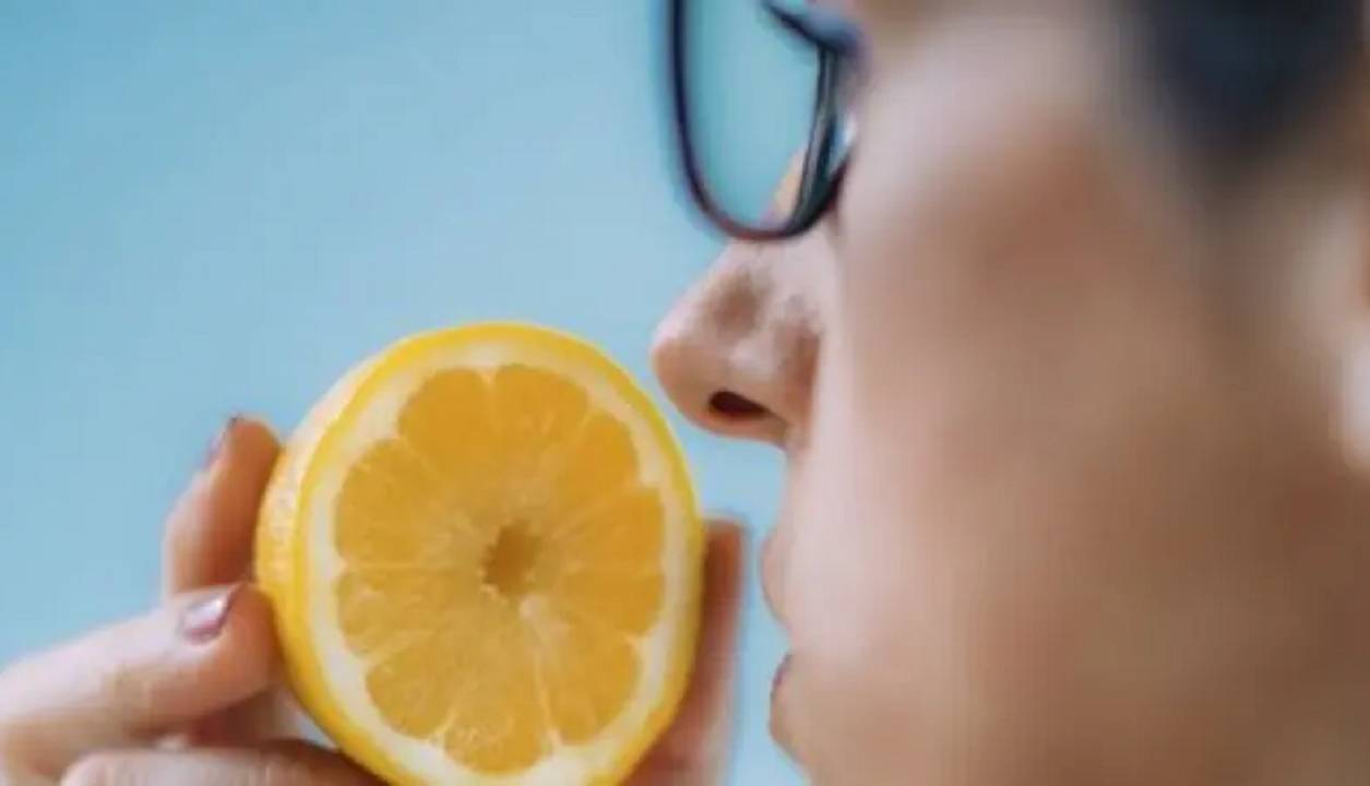 از دست رفتن حس بویایی قدم اول ابتلا به آلزایمر