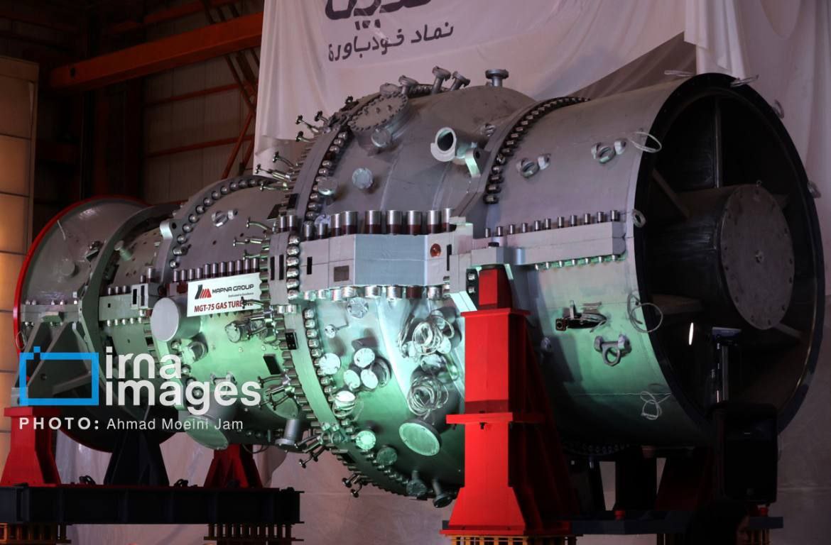 عکس/ رونمایی از نخستین توربین گازی کلاس F بومی در ایران 