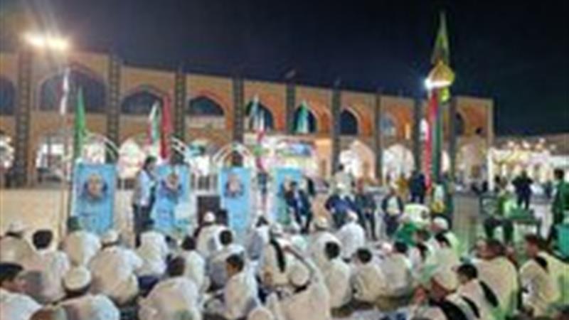 پیاده روی یزدی‌ها به سوی مشهد مقدس