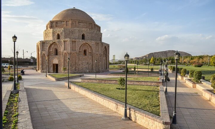 جزئیات تعطیلی موقت گنبد جبلیه کرمان